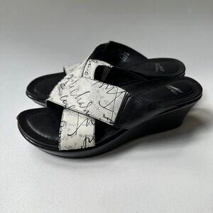 Dansko Ava French Script Leather Comfort Criss Cross Wedge Sandal Sz 39 US 8.5